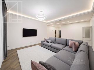 m. Novokuznetskaya: Apartment, 4-rooms