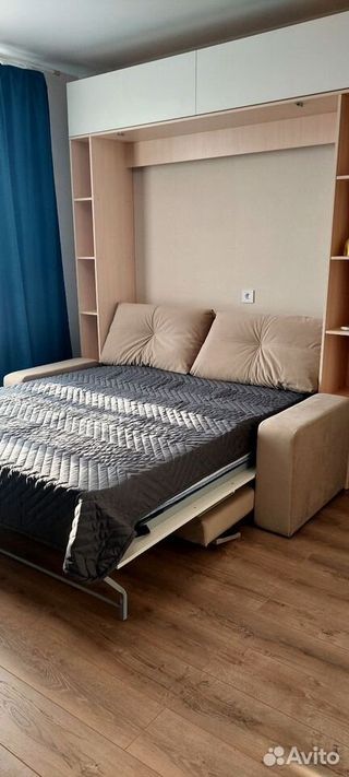 m. Lukhmanovskaya: Apartment, studio