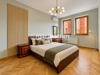 m. Universitet druzhby narodov: Apartment, 3-rooms