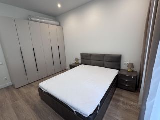 m. Molodezhnaya: Apartment, 2-rooms