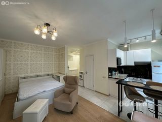 m. Lomonosovsky prospekt: Apartment, studio