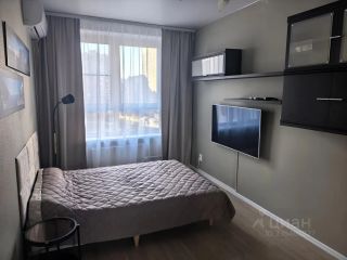 m. Lukhmanovskaya: Apartment, 1-rooms