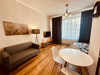 m. Shelepikha: Apartment, studio