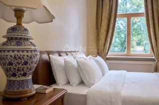 m. Kropotkinskaya: Apartment, 4-rooms