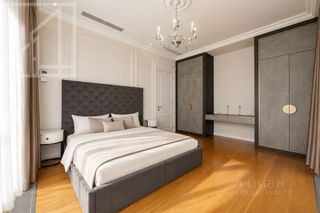m. Smolenskaya: Apartment, 4-rooms