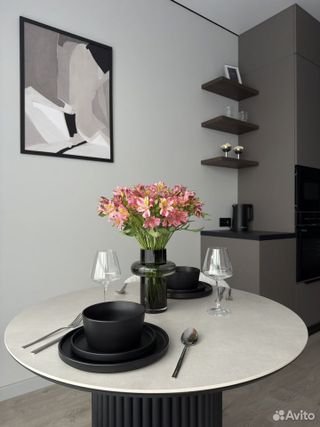 m. Zorge: Apartment, studio
