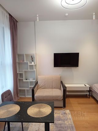 m. Khoroshevo: Apartment, studio