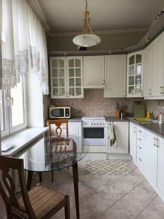 m. Kievskaya: Apartment, 2-rooms