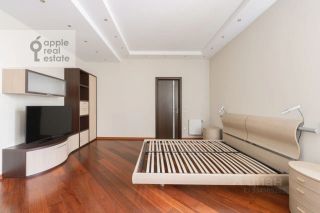 m. Mayakovskaya: Apartment, 3-rooms