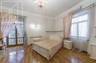 m. Mayakovskaya: Apartment, 3-rooms