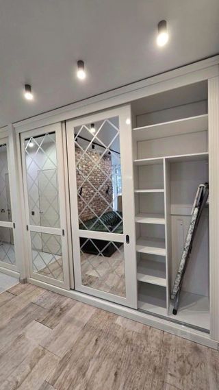 m. Pyatnitskoe shosse: Apartment, 3-rooms