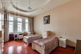 m. Mayakovskaya: Apartment, 3-rooms
