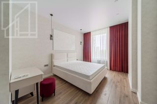 m. Verkhnie Kotly: Apartment, 2-rooms