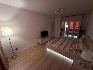 m. Narodnoe Opolchenie: Apartment, 1-rooms