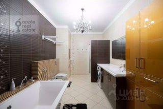 m. Chkalovskaya: Apartment, 3-rooms