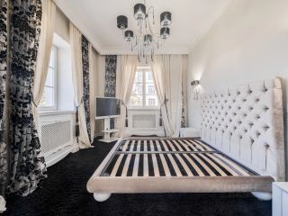 m. Kropotkinskaya: Apartment, 4-rooms