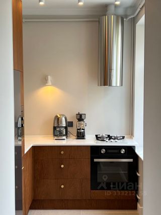 m. Krasnye vorota: Apartment, 3-rooms