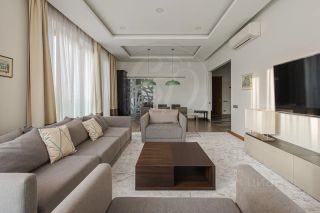 m. Smolenskaya: Apartment, 4-rooms
