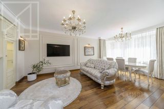 m. Smolenskaya: Apartment, 4-rooms