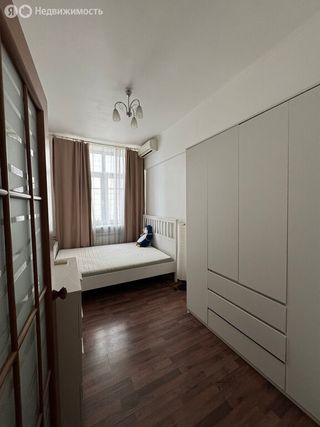 m. Novokuznetskaya: Apartment, 2-rooms