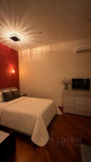 m. Mayakovskaya: Apartment, studio