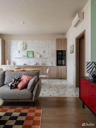 m. Shelepikha: Apartment, 2-rooms