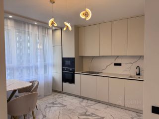 m. Lukhmanovskaya: Apartment, 1-rooms
