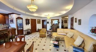 m. Barrikadnaya: Apartment, 2-rooms
