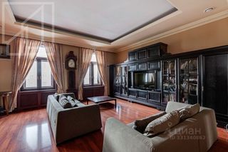 m. Mayakovskaya: Apartment, 3-rooms