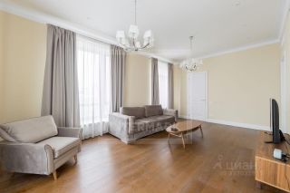 m. Shabolovskaya: Apartment, 3-rooms