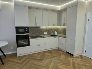 m. Molzhaninovo: Apartment, 2-rooms