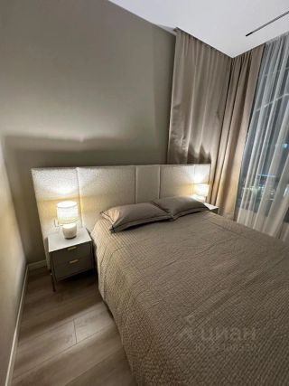 m. ZIL: Apartment, 2-rooms