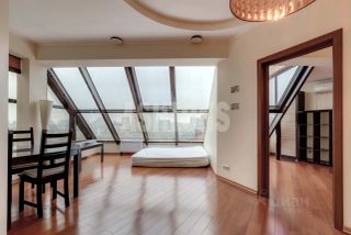 m. Smolenskaya: Apartment, 2-rooms