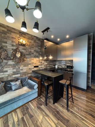 m. Ulitsa 1905 goda: Apartment, 2-rooms