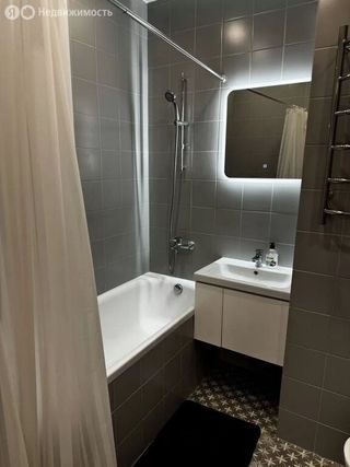 m. ZIL: Apartment, 1-rooms