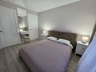 m. Strogino: Apartment, studio