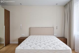 m. Oktyabrskoe pole: Apartment, 2-rooms