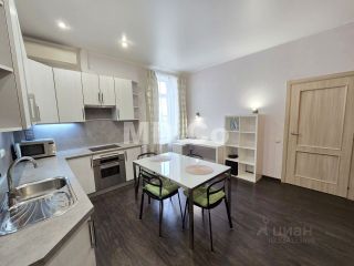 m. Baumanskaya: Apartment, 1-rooms