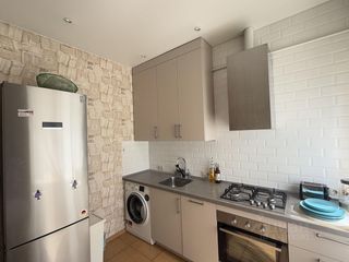 m. Mayakovskaya: Apartment, 2-rooms