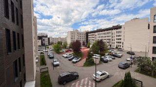 m. Pyatnitskoe shosse: Apartment, 3-rooms