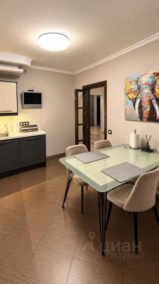 m. Levoberezhnaya: Apartment, 3-rooms