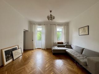 m. Barrikadnaya: Apartment, 3-rooms