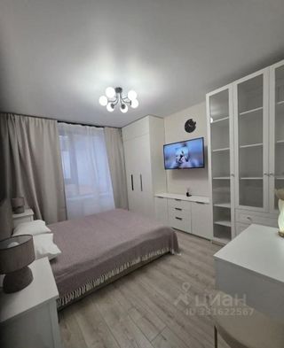 m. Strogino: Apartment, studio