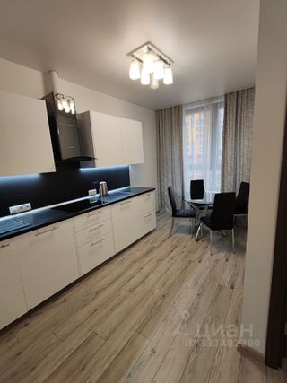 m. Shelepikha: Apartment, 2-rooms