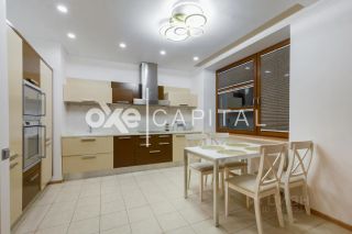 m. Dobryninskaya: Apartment, 3-rooms
