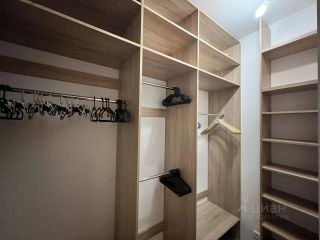 m. ZIL: Apartment, 2-rooms