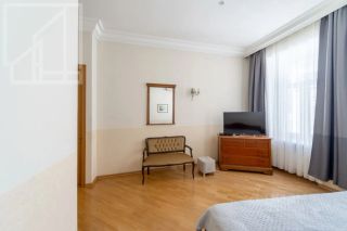 m. Chekhovskaya: Apartment, 3-rooms