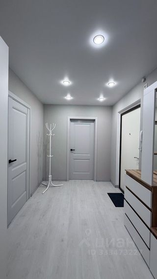 m. Bulvar Dmitriya Donskogo: Apartment, 2-rooms