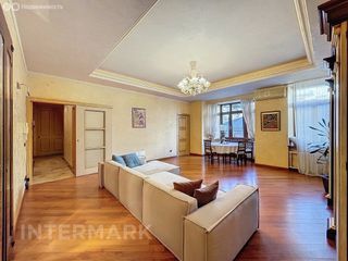 m. Tsvetnoy bulvar: Apartment, 3-rooms