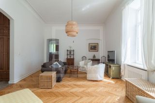 m. Kitay-gorod: Apartment, 4-rooms